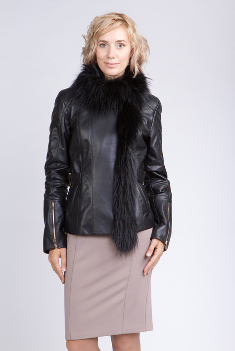 Женская кожаная куртка из натуральной кожи с воротником, отделка енот 0901844