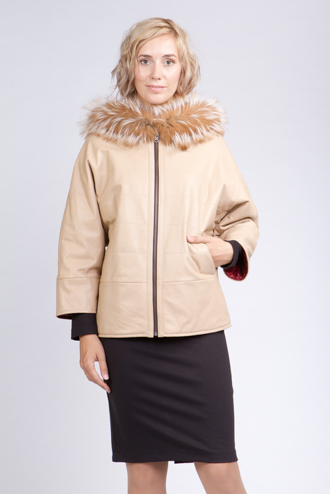 Женская кожаная куртка из натуральной кожи с капюшоном, отделка енот 0901851