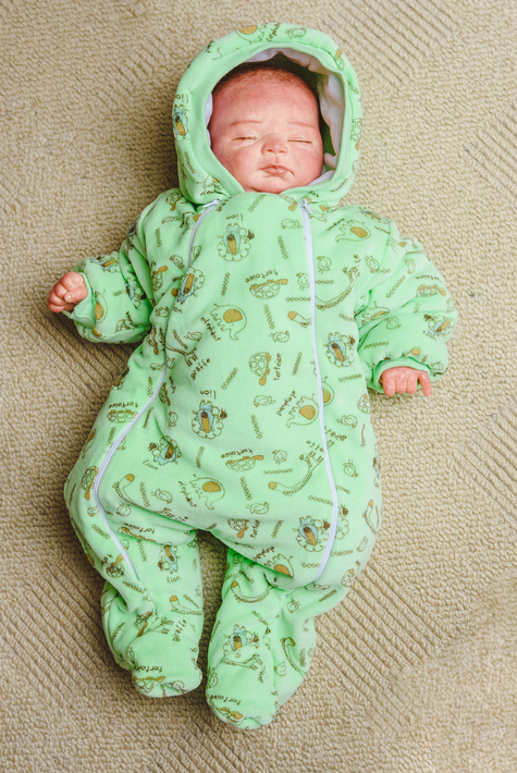 Комбинезон зеленый из текстиля для малышей  1000745