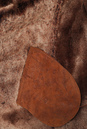 Дубленка женская из натуральной овчины с капюшоном, отделка блюфрост 0700571-5 вид сзади