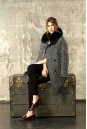 Женское пальто из текстиля с воротником, отделка песец 3000745-3