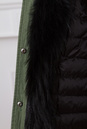 Парка женская с капюшоном, отделка натуральным мехом енота 4100011-2