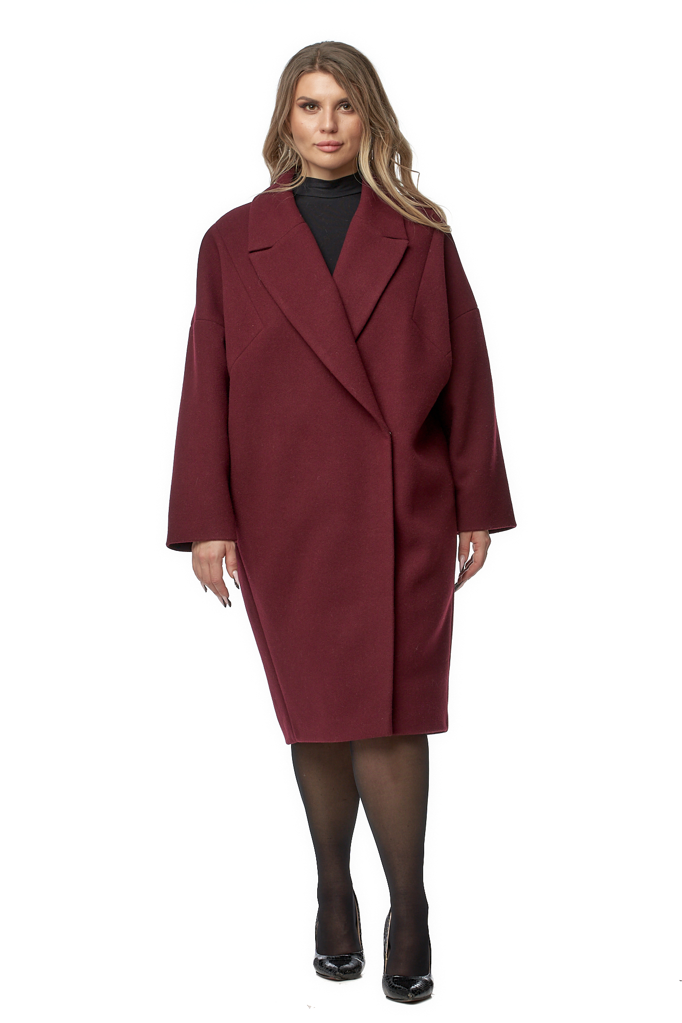 Женское пальто из текстиля с воротником МОСМЕХА серого цвета
