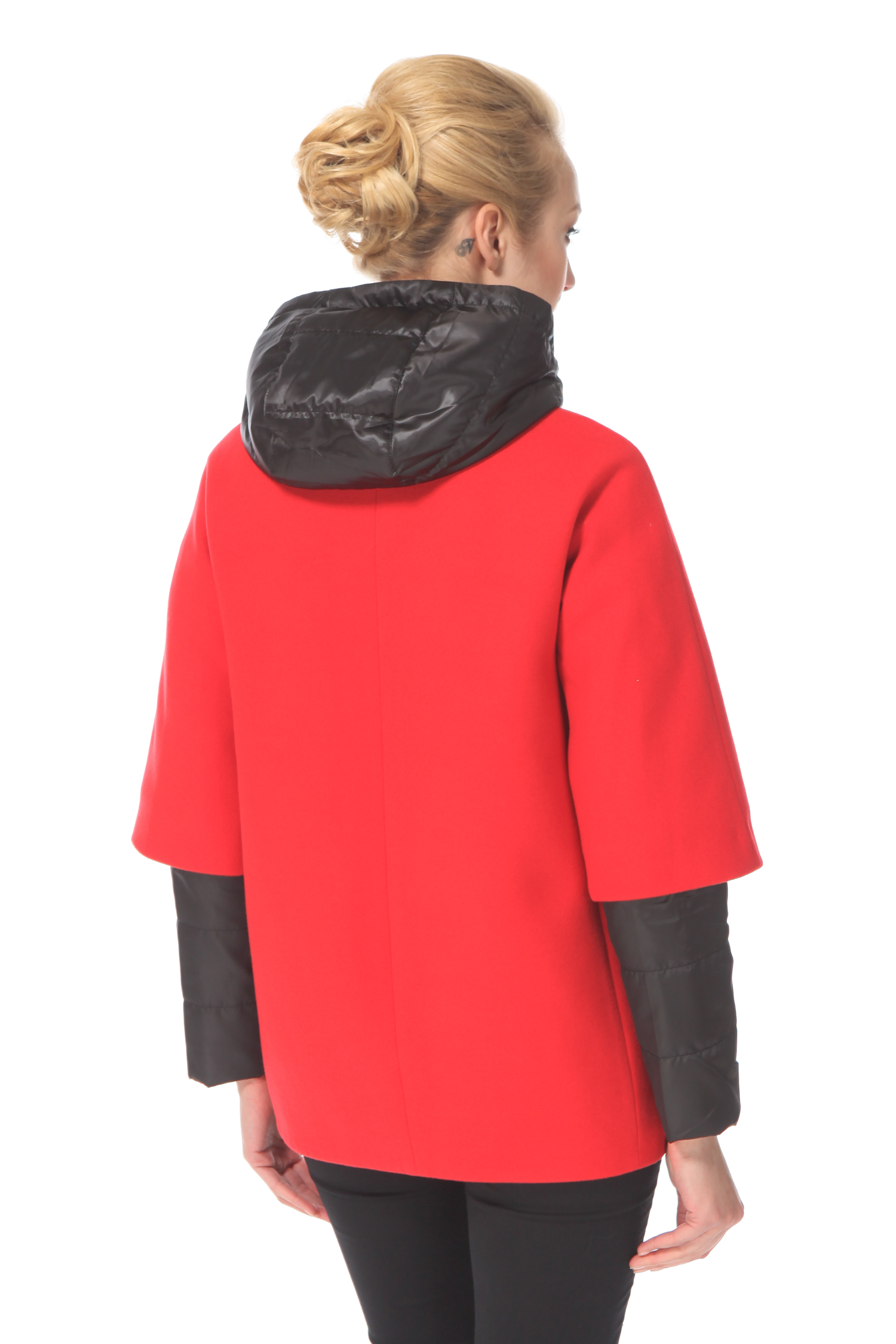 Женское пальто  из текстиля с капюшоном, без отделки