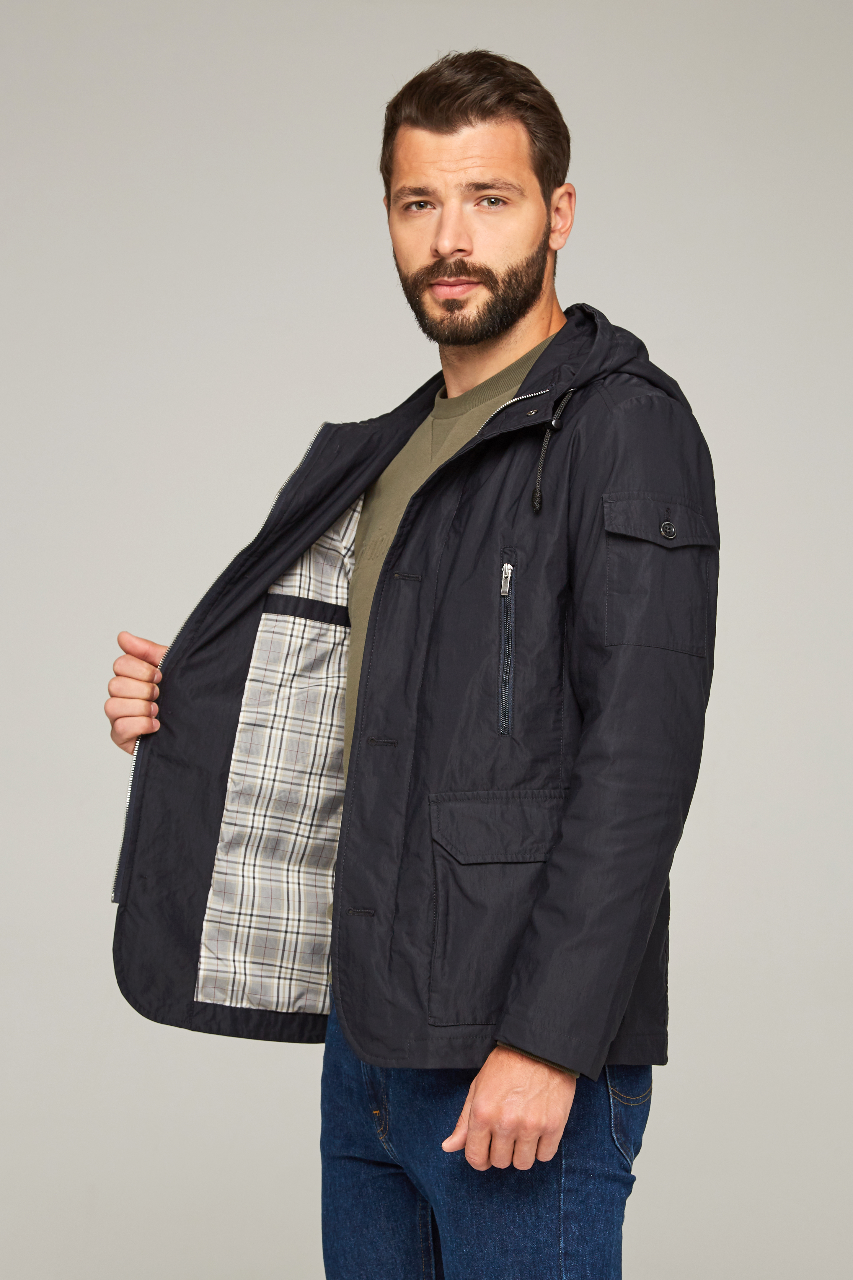 Мужская куртка из текстиля с капюшоном, без отделки